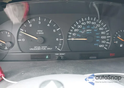 2000 Dodge Grand Caravan Se z USA, uszkodzony, nr VIN 1B4GP44G0YB801534